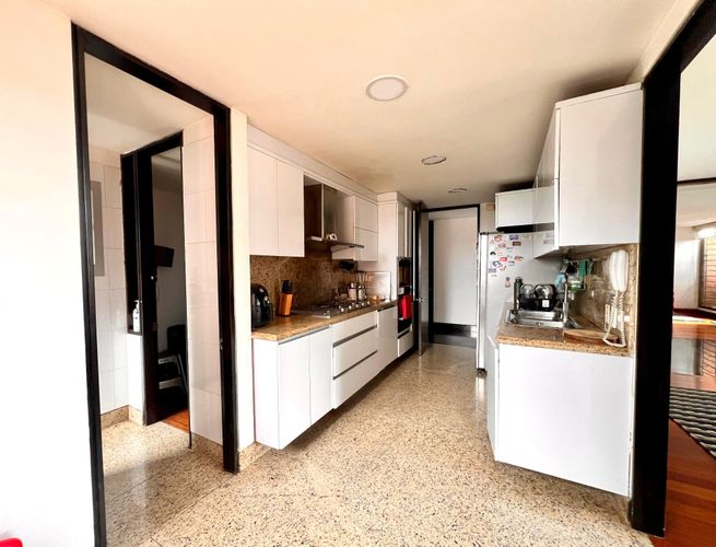 Apartamento de 3 alcobas en venta en Bosque Medina, Bogotá, 232 m² · foto 10 de 15