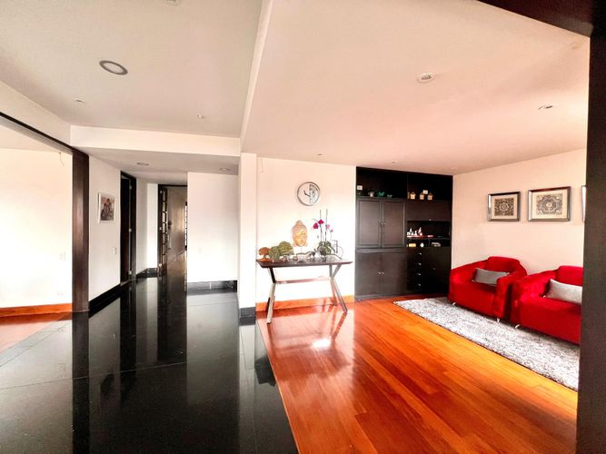 Apartamento de 3 alcobas en venta en Bosque Medina, Bogotá, 232 m² · foto 11 de 15