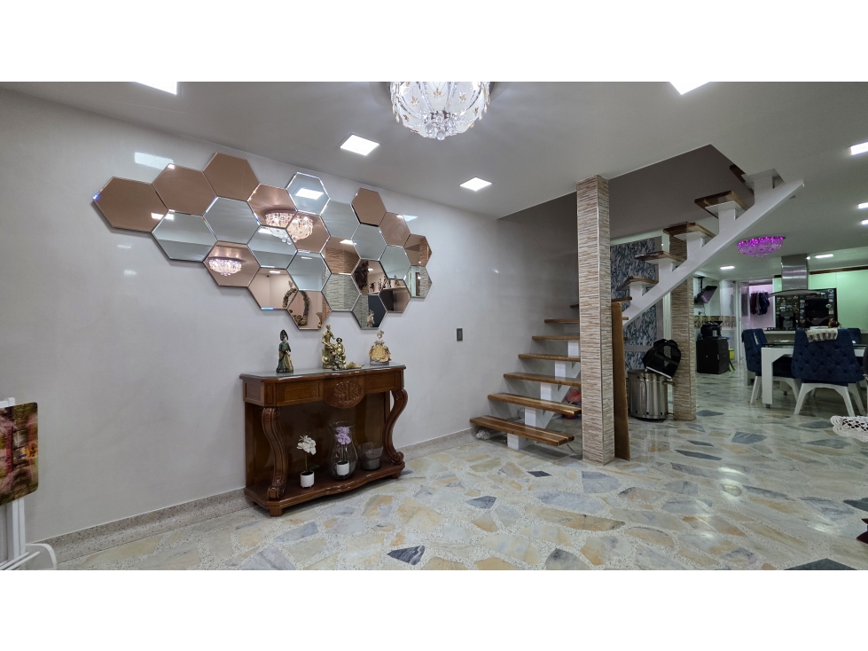Casa en venta en Villa Del Prado, Bogotá · foto 5 de 24