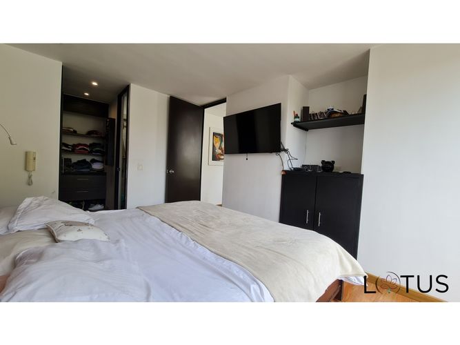 Apartamento de 4 alcobas en venta en Paramo Urbano I, Bogotá, 91 m² · foto 10 de 24