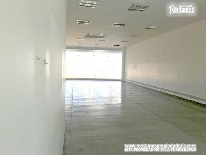 Local en venta en La Candelaria, Medellín, 154 m² · foto 2 de 7
