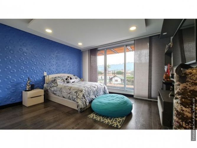 Casa de 6 alcobas en venta en San Jose De Bavaria, Bogotá, 778 m² · foto 12 de 24