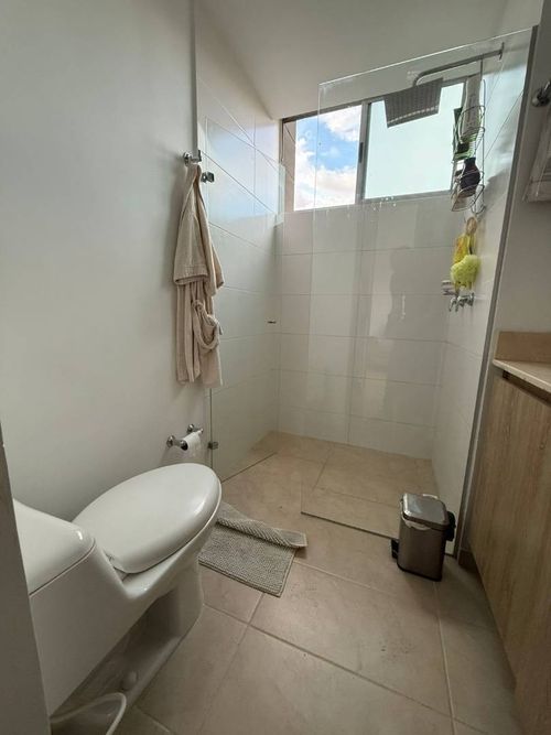 Apartamento de 3 alcobas en venta en El Trapiche, Sabaneta, 85 m² · foto 15 de 20
