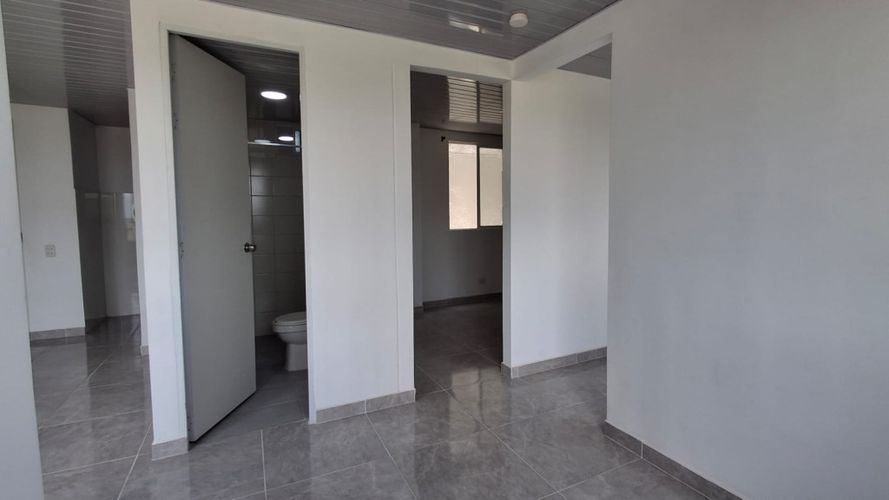 Apartamento de 2 alcobas en arriendo en La Candelaria, Candelaria, 67 m² · foto 7 de 21
