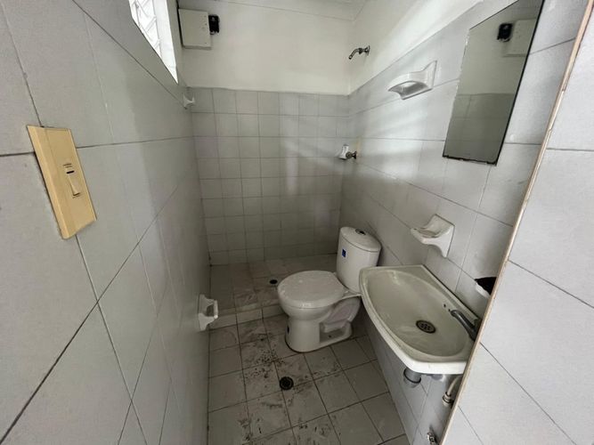 Local en arriendo en El Limonar, Cali, 34 m² · foto 9 de 12