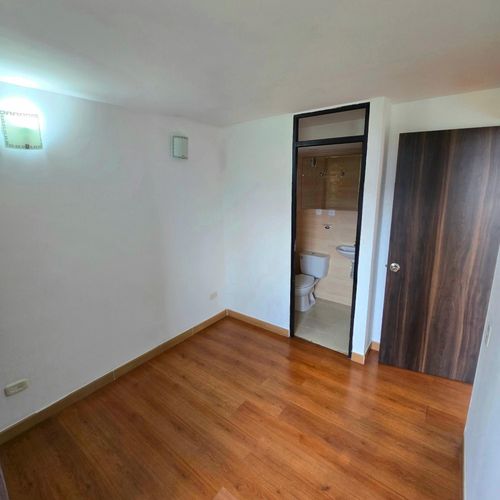 Apartamento de 2 alcobas en venta en El Zafiro, Piedecuesta, 46 m² · foto 7 de 9