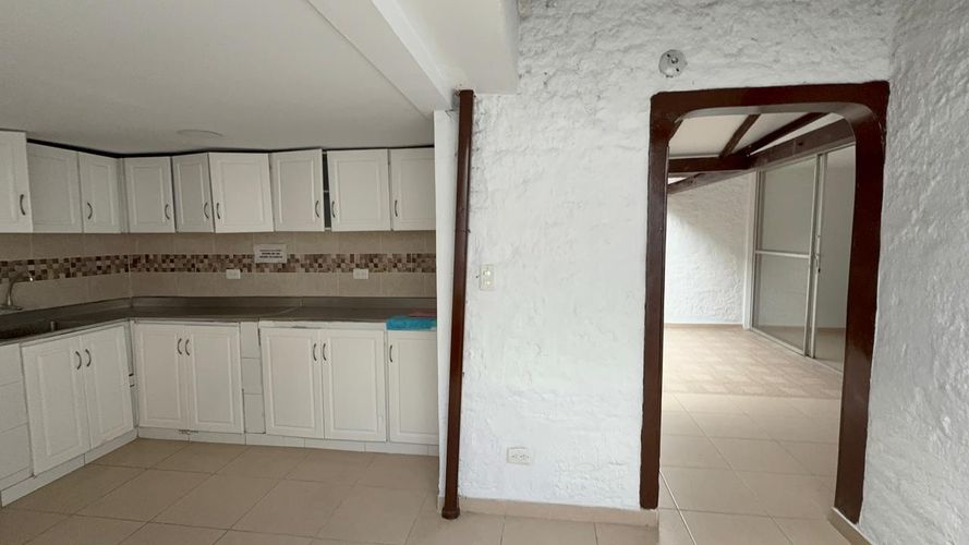 Casa de 4 alcobas en venta en Prados Del Norte, Cali, 260 m² · foto 7 de 21