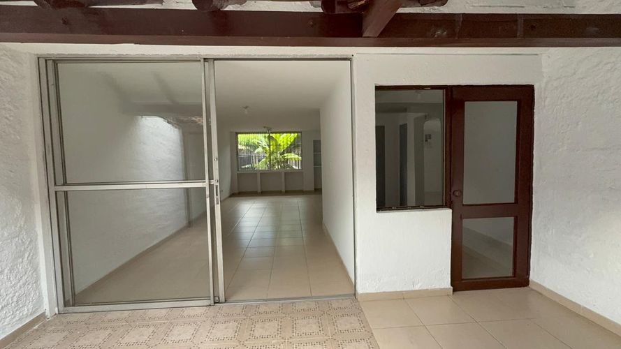 Casa de 4 alcobas en venta en Prados Del Norte, Cali, 260 m² · foto 17 de 21