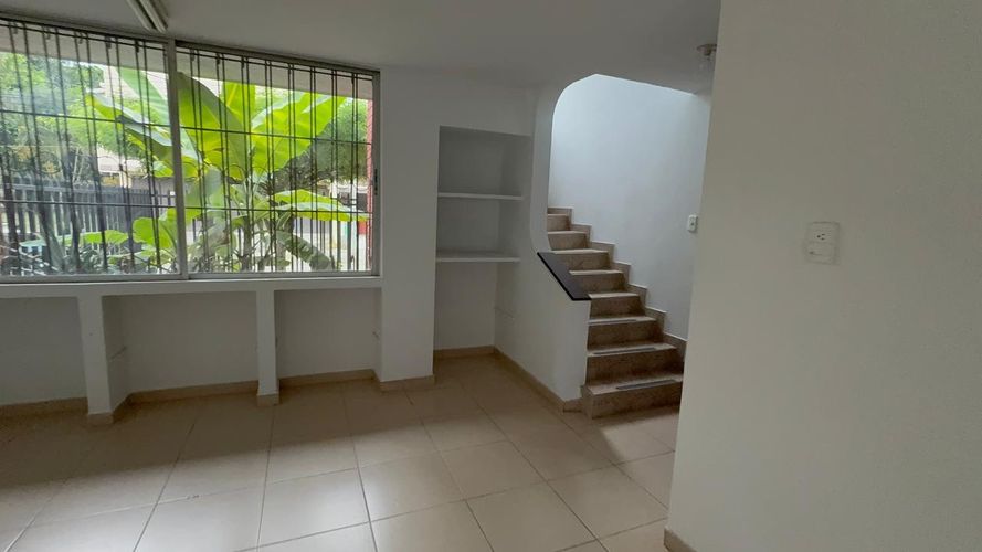 Casa de 4 alcobas en venta en Prados Del Norte, Cali, 260 m² · foto 13 de 21