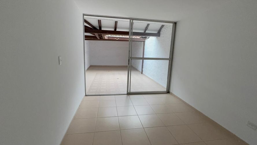 Casa de 4 alcobas en venta en Prados Del Norte, Cali, 260 m² · foto 18 de 21