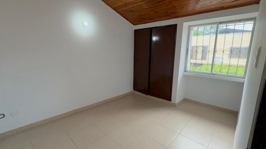 Casa de 4 alcobas en venta en Prados Del Norte, Cali, 260 m² · foto 19 de 21