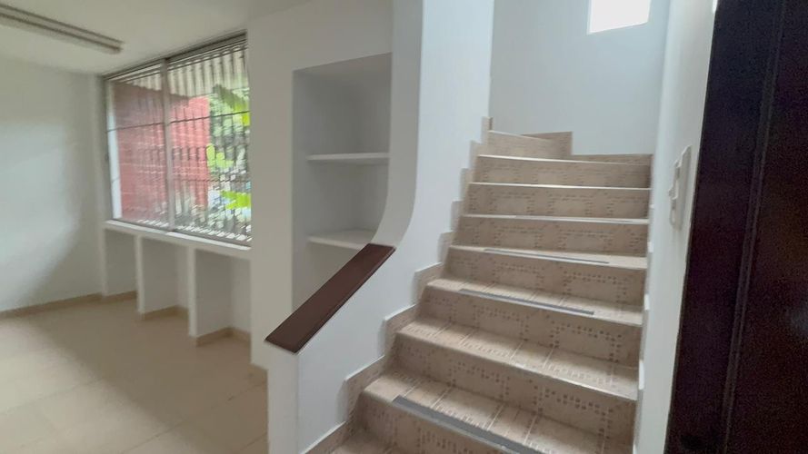 Casa de 4 alcobas en venta en Prados Del Norte, Cali, 260 m² · foto 12 de 21
