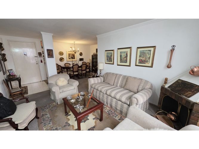 Apartamento de 3 alcobas en venta en Nueva Autopista, Bogotá, 80 m² · foto 2 de 24