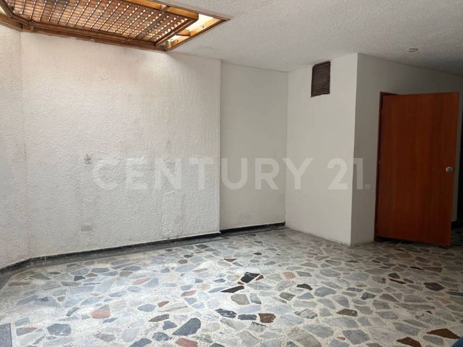 Edificio en arriendo en Centro, Villavicencio, 750 m² · foto 20 de 24