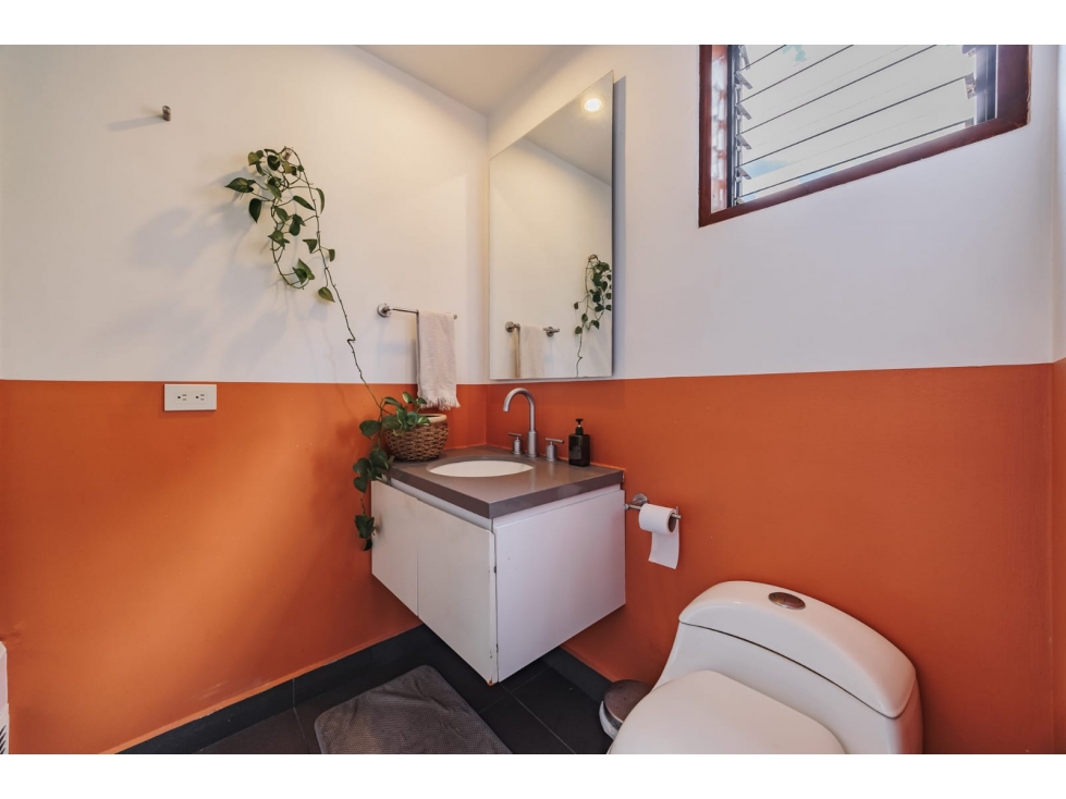Apartamento en arriendo en Castropol, Medellín · foto 6 de 9