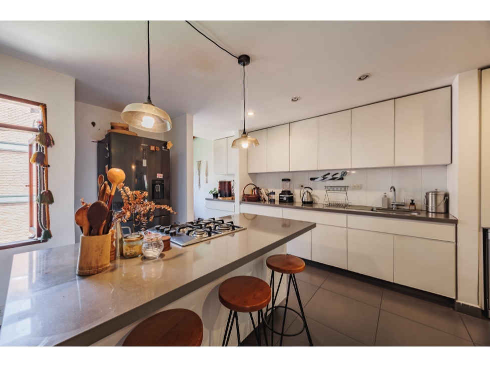 Apartamento en arriendo en Castropol, Medellín · foto 8 de 9