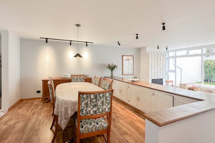 Casa de 5 alcobas en venta en Santa Paula, Bogotá, 285 m² · foto 3 de 24
