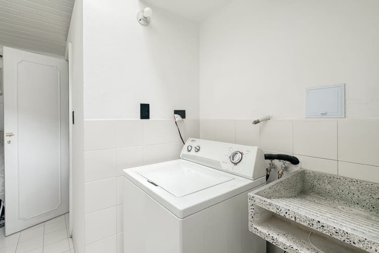 Casa de 5 alcobas en venta en Santa Paula, Bogotá, 285 m² · foto 8 de 24