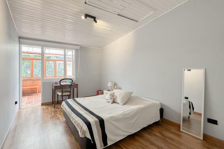 Casa de 5 alcobas en venta en Santa Paula, Bogotá, 285 m² · foto 15 de 24