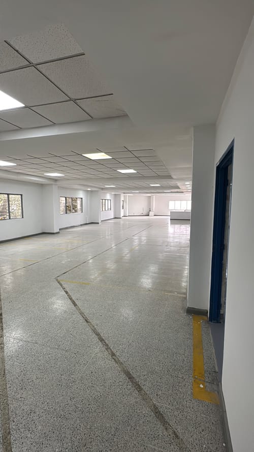 Bodega en arriendo en Porvenir, Cali, 1000 m² · foto 13 de 24