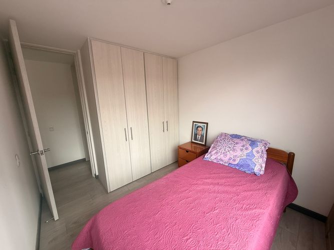 Apartamento de 3 alcobas en venta en La Felicidad, Bogotá, 65 m² · foto 9 de 24