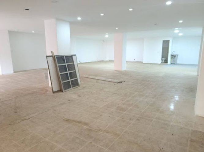 Bodega en arriendo en Trinidad, Medellín, 165 m² · foto 5 de 12