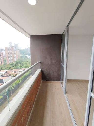 Apartamento de 3 alcobas en venta en Loma De San Jose, Sabaneta, 72 m² · foto 15 de 17