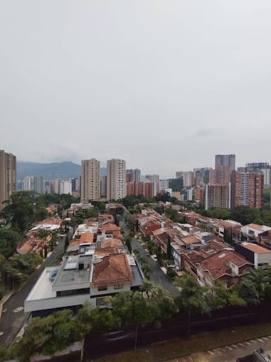 Apartamento de 3 alcobas en venta en Loma De San Jose, Sabaneta, 72 m² · foto 17 de 17