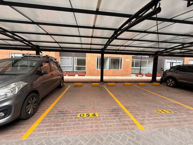 Apartamento de 3 alcobas en venta en La Felicidad, Bogotá, 65 m² · foto 19 de 24