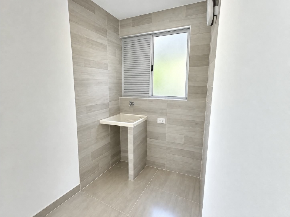 Apartamento en arriendo en Ciudad Mallorquin, Barranquilla · foto 4 de 17