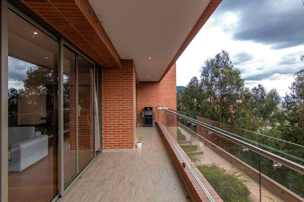 Apartamento en arriendo en Santa Barbara Alta, Bogotá · foto 5 de 24