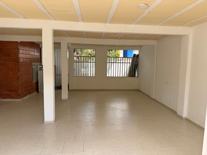 Casa de 3 alcobas en venta en El Portal, Ricaurte, 280 m² · foto 6 de 20