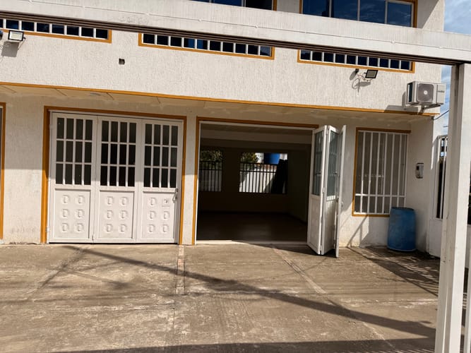 Casa de 3 alcobas en venta en El Portal, Ricaurte, 280 m² · foto 13 de 20
