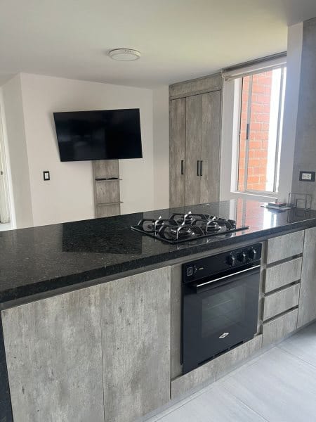 Apartamento de 2 alcobas en venta en Loma De San Julian, Medellín, 74 m² · foto 5 de 15