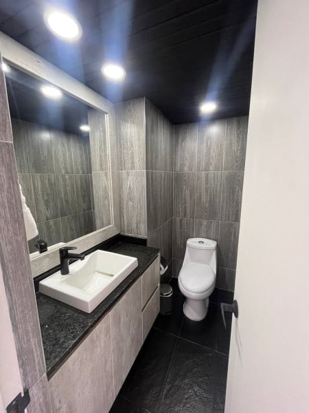 Apartamento de 2 alcobas en venta en Loma De San Julian, Medellín, 74 m² · foto 13 de 15