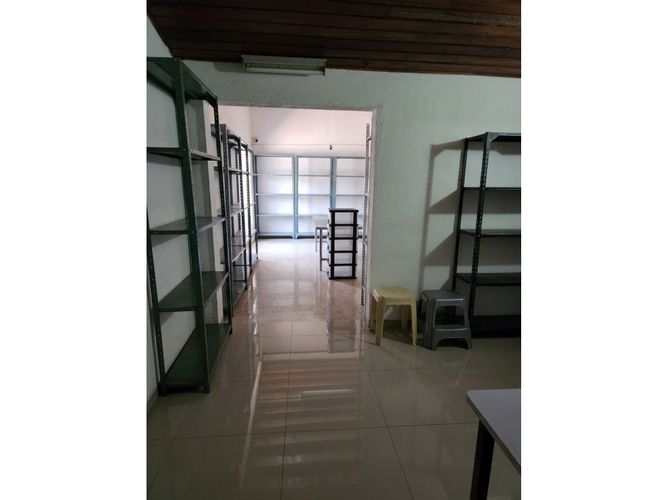 Bodega en venta en Camino Real, Cali, 228 m² · foto 4 de 10