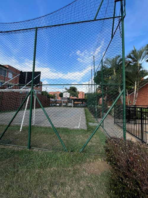 Casa de 3 alcobas en venta en Valle Del Lili, Cali, 126 m² · foto 23 de 24