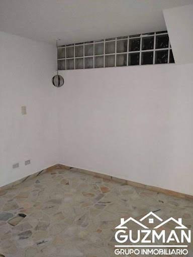 Casa en arriendo en La Francia, Manizales · foto 4 de 16