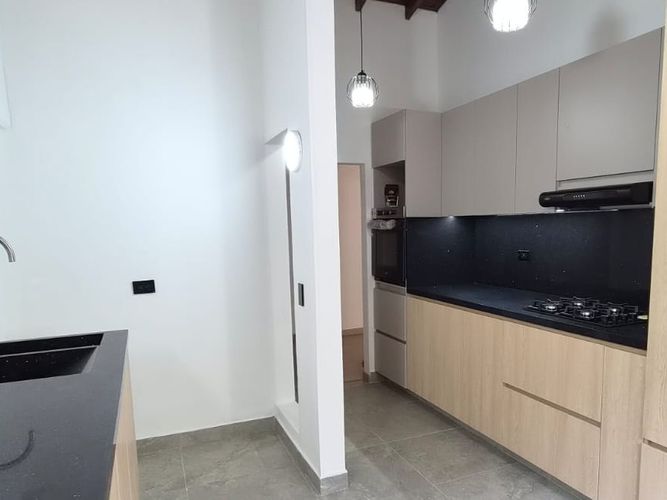 Apartamento de 3 alcobas en arriendo en El Poblado, Medellín, 94 m² · foto 5 de 16