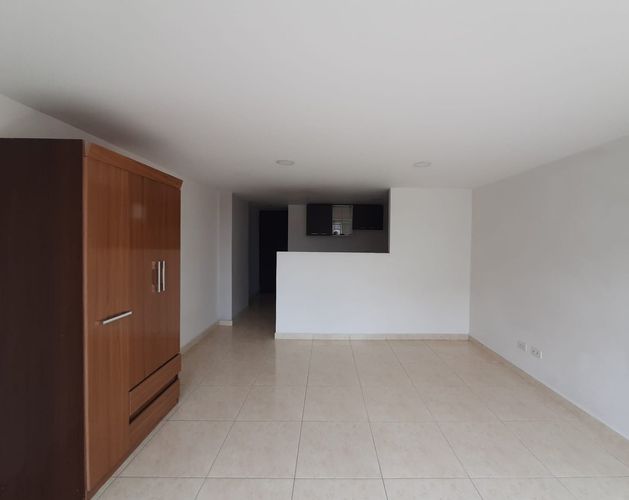 Apartaestudio en venta en Bombona No.1, Medellín, 30 m² · foto 3 de 16