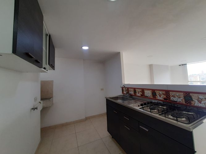 Apartaestudio en venta en Bombona No.1, Medellín, 30 m² · foto 8 de 16