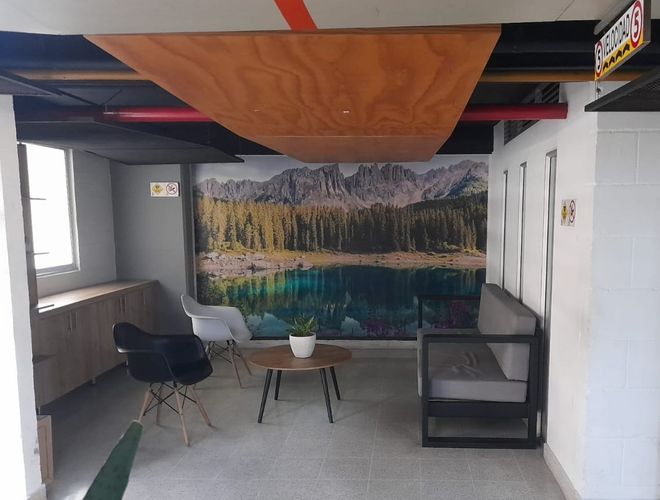Apartaestudio en venta en Bombona No.1, Medellín, 30 m² · foto 11 de 16