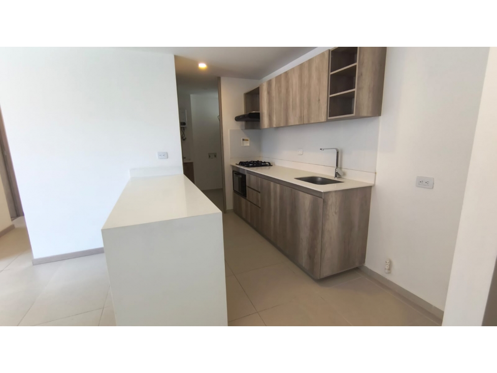 Apartamento en arriendo en Ciudad Del Río, Medellín · foto 2 de 16