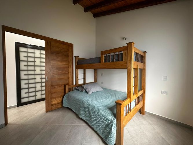 Casa de 3 alcobas en venta en Campo Alegre, El Carmen de Viboral, 630 m² · foto 5 de 21