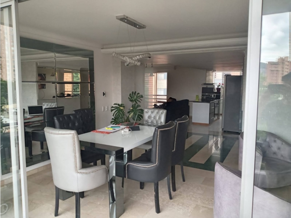 Apartamento en Arriendo en Los Parra, Medellín