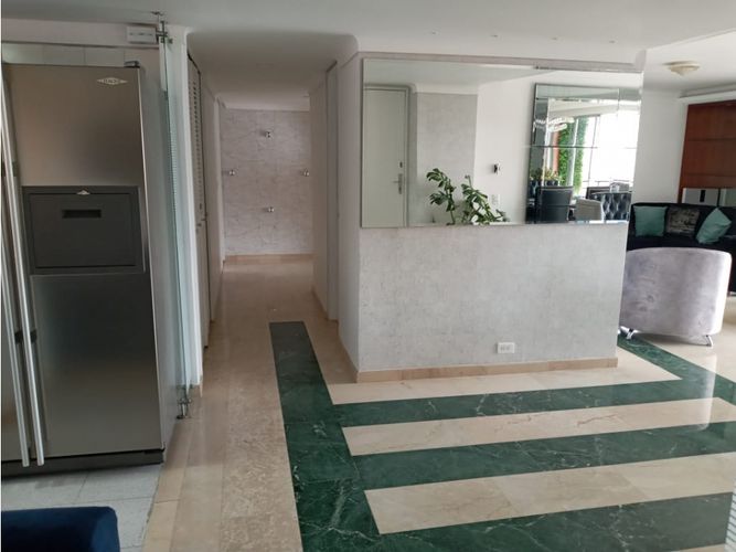 Apartamento de 3 alcobas en arriendo en Los Parra, Medellín, 150 m² · foto 3 de 24