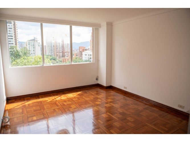 Apartamento de 3 alcobas en arriendo en Los Parra, Medellín, 150 m² · foto 14 de 24