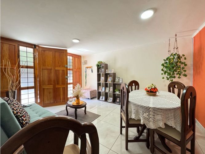 Casa en venta en La Paz, Envigado · foto 9 de 16