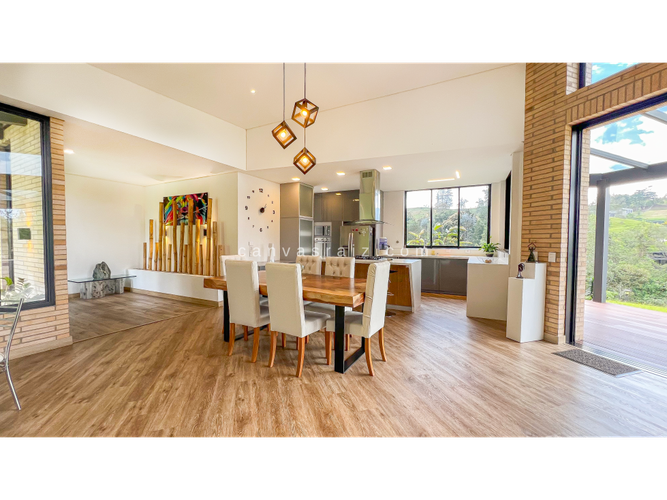 Casa de 4 alcobas en venta en Pantanillo, El Retiro, 417 m² · foto 4 de 19