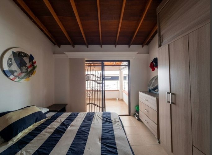 Casa de 3 alcobas en venta en Niquia, Bello, 79 m² · foto 12 de 24